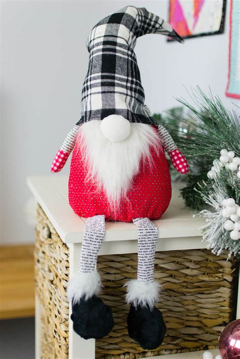 Christmas Gnome Free Sewing Pattern — Sewcanshe Free Sewing Patterns