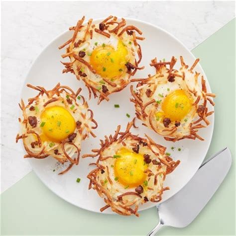 Mix the eggs, cream, salt, pepper, parsley, scallions, and cheese. Hash Brown Egg Nests Recipe : Target Recipes