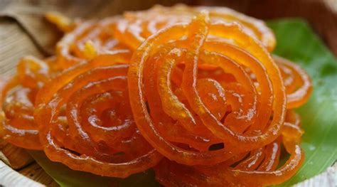 Make Jalebis In 15 Minutes With This Instant Recipe Lifestyle News