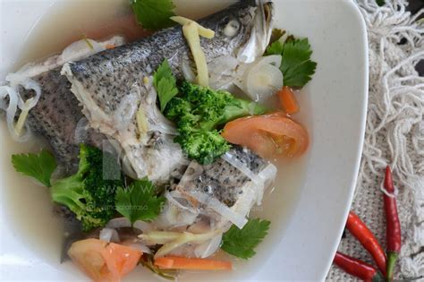 Mencari resepi ikan bawal yang boleh dicuba? Resepi Siakap Masak Stim Halia - Cerita Ceriti Ceritu ...