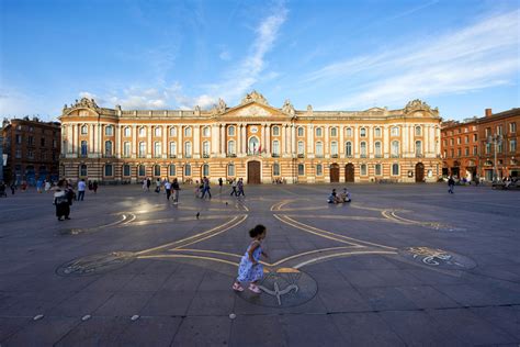Complexes avec spa en toulouse. LE CAPITOLE | TOULOUSE | Historical sites and monuments