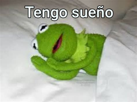 Tengo Sueño Generador Memes