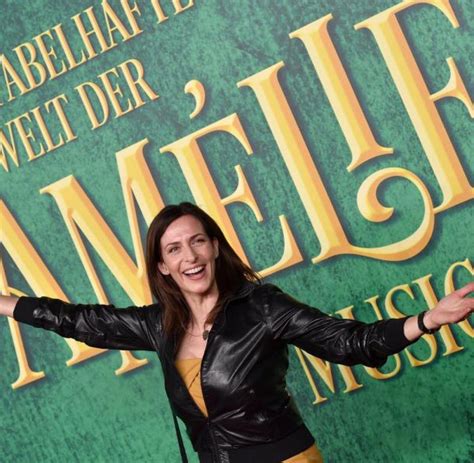 Gerade für anfänger auf dem klavier, piano oder keyboard eine gute und auch einfache lektion. «Die fabelhafte Welt der Amélie» feiert Premiere als ...