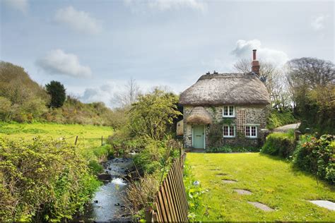 Philham Water Cottage A Romantic Thatched Cottage In Rural Devon