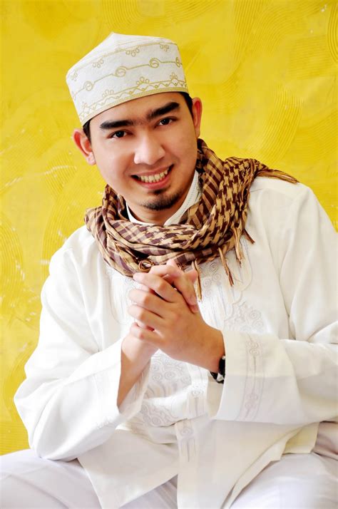 Ustad abdul somad (kiri) dan irshad manji. Kumpulan Foto Ustad Solmed Terbaru Lengkap - FiqihMuslim.com
