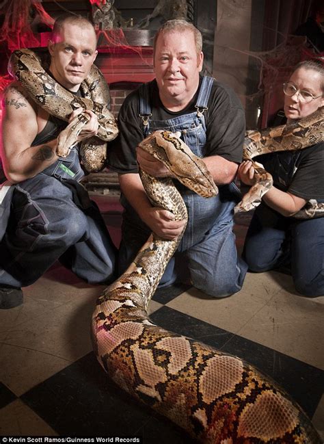 New york city of america is one of the crowded cities in the world and one of the most favorite city to stay in us. The world's longest snake living in captivity weighs more ...