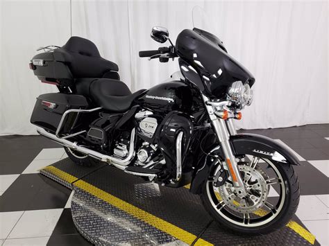 2020 harley davidson cvo limited. New 2020 Harley-Davidson Ultra Limited Chrome FLHTK ...