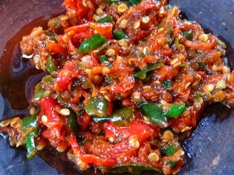 Menu yang satu ini banyak peminatnya. Resep Masakan: Sambal Korek Pelengkap Sajian Ayam Geprek ...