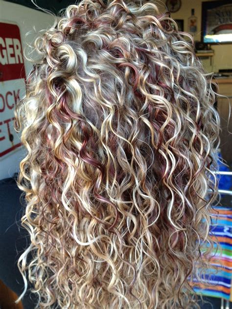 Blonde Highlights On Curly Hair