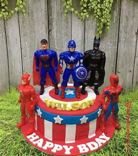 1½ x the quantity of my favorite chocolate cake recipe in the world. 50 Avengers Cake Design (Cake Idea) - October 2019 | Avenger cake, Avengers cake design, Cool ...