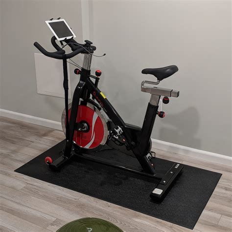 In addition to spinning, the app now lets you access classes like yoga, strength training, hiit and classes for the peloton treadmill like boot camp classes, running and walking. My DIY Peloton | Dan's Trial & Errno