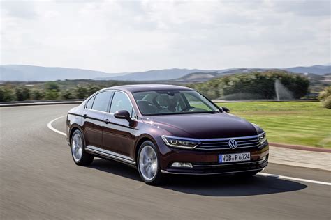 2015 Volkswagen Passat B8 In Crimson Red Metallic Looks Stunning Autoevolution