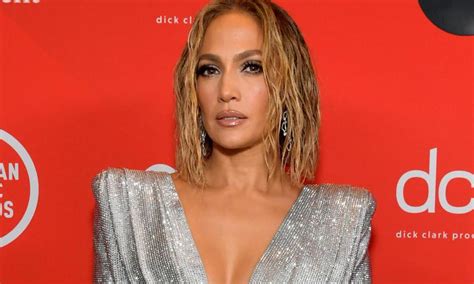 Jennifer Lopez Poses Nude For New Music Cover Art