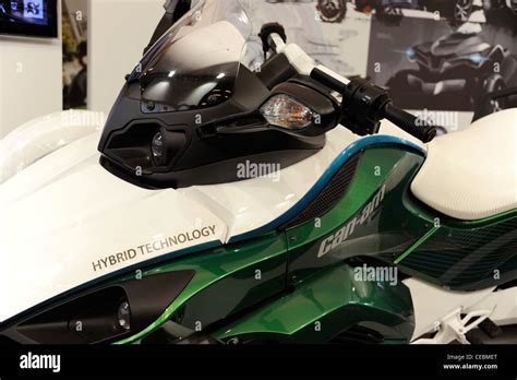 Can Am Hybrid Technologie Rotax Motor Paris Motorrad Show