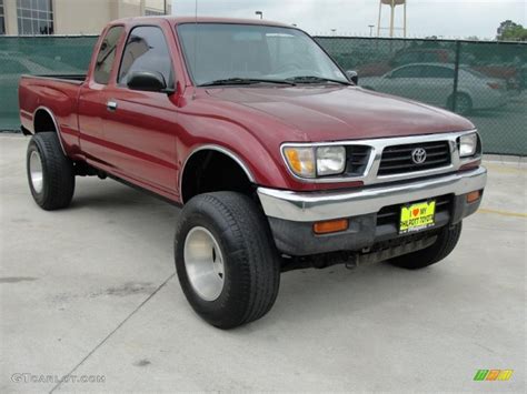 1995 Sunfire Red Pearl Toyota Tacoma Extended Cab 4x4 48194063