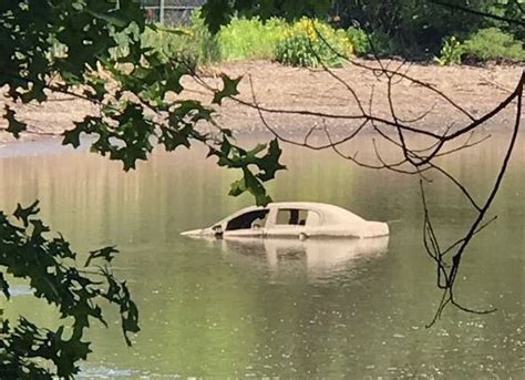 Sunken Car Found In Shaker Lakes