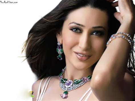 Wallpapers Stuff Karishma Kapoor