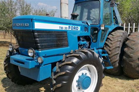 Ford Ford Tw30 140kw 4wd Tractors Tractors For Sale In Kwazulu Natal