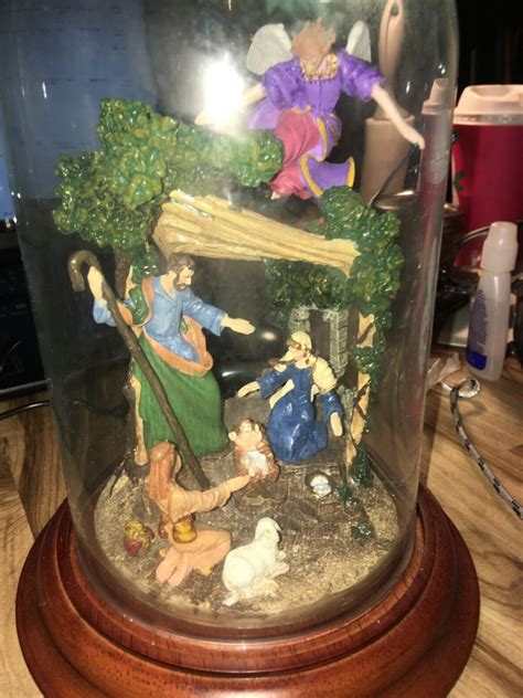 Franklin Mint 1991 A King Is Born Nativity Scene In A Dome Beautiful