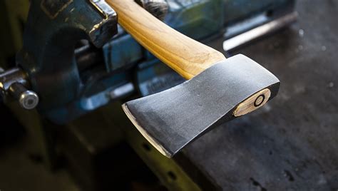 How Do You Sharpen An Axe Knivesandtools Explains