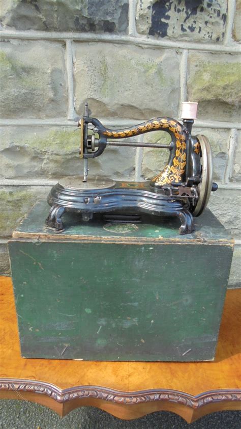 Antique hand crank sewing machine. Antiques Atlas - Antique Hand Crank Sewing Machine The Bedford