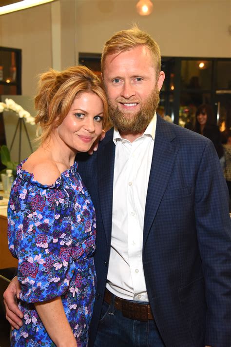 Full Houses Candace Cameron Bure Boasts Spicy Sex Life Keeps Her 25
