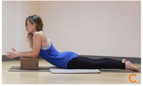 How To Do Sphinx Pose In Yoga Salamba Bhujangasana—proper Form