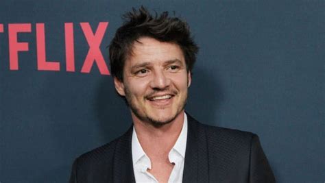 He made a breakthrough in 2014 thanks to portraying oberyn martell in game of thrones and consolidated his success by having the lead roles in narcos and the mandalorian series. Pedro Pascal conta o que faz Mulher Maravilha 1984 ...