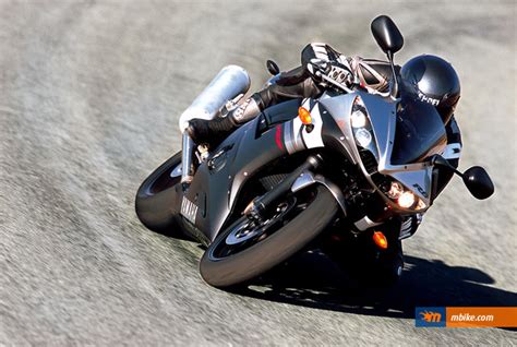 The radeon r6 mobile graphics is a mobile integrated graphics solution by amd, launched in november 2015. 2003 Yamaha YZF-R6 Picture - Mbike.com