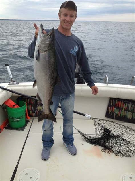 We love fishing and since your here, it means you must love fishing as well! Salmon Fishing, Salmon Report, Trout Fishing, Lake ...