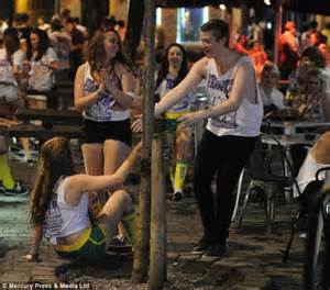 Carnage Bar Crawl Fills Liverpools Streets With Hundreds Of Drunk