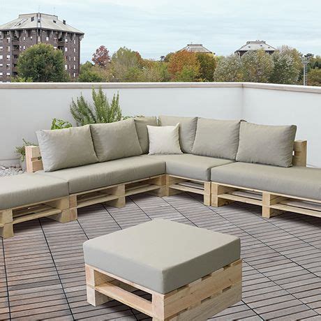Posez la première par terre. Modulpop - Composez le canapé palette idéal pour votre extérieur | Canapé palette, Meuble ...