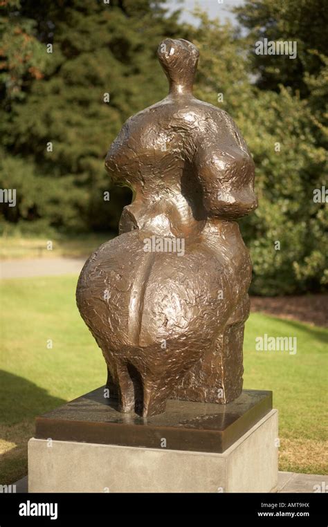 Henry Moore Sculpture Seated Woman Hi Res Stock Photography And Images