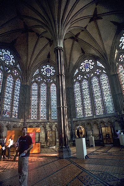 Inside Westminster Abbeys Chapter House In Westminster