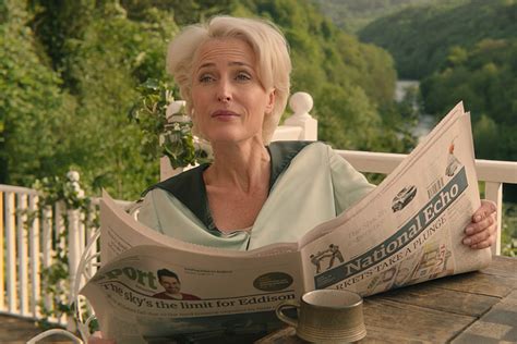 Sex Education On Netflix Gillian Anderson Proves Shes More Than