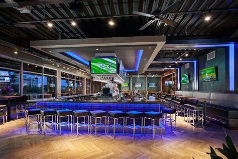 Topgolf Loudoun Sports Bar Sport Bar Design Bar Design Restaurant