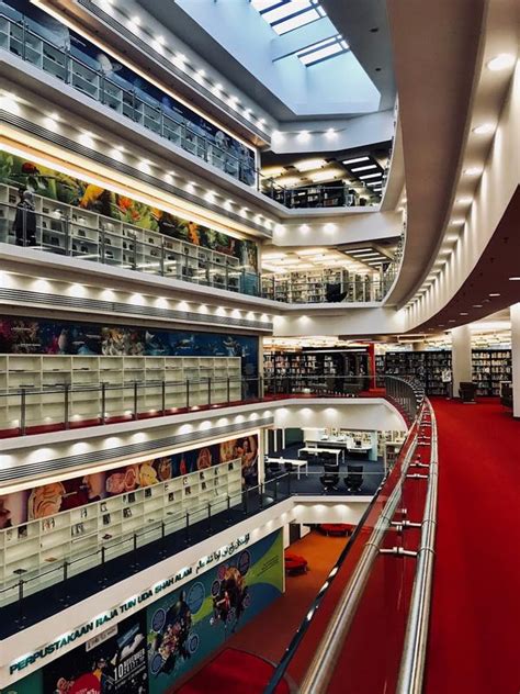 Usq library helps you to develop the confidence, resilience and skills required to reach your potential as engaged, informed and successful graduates. Asia Travel Book: 10个雪隆最美图书馆/书局，文青不可错过的打卡地点!