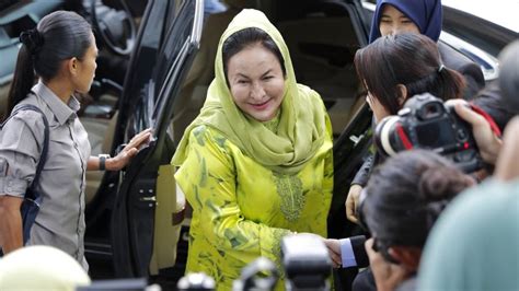 wife of ex malaysian pm arrested by anti graft body financial times