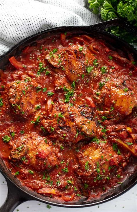 For weddings, i place the recipe in a nice casserole dish to give as a gift. Authentic Italian Chicken Cacciatore - Easy Recipe Chef