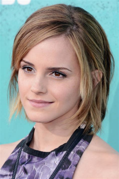 The traditional bob hairstyle is a terse and slick hair cut that gracefully covers the ears and reaches somewhere amid the chin and the shoulders. 24+ Short Straight Haircut Ideas, Designs | Hairstyles ...