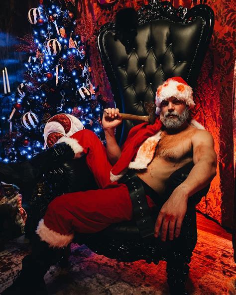 Deadly Sexy Santa Photos — The Glass Coffin
