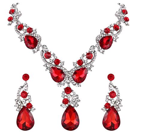 A Guide To High End Christmas Costume Jewelry Emotional Fashion For