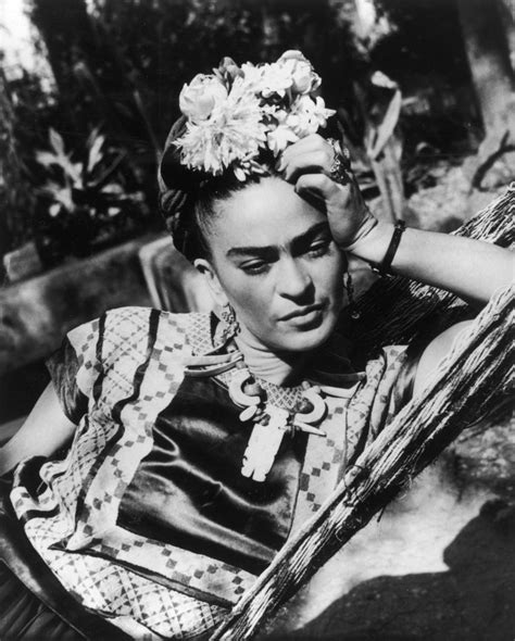 Uno Veredicto Concesi N Frida Kahlo Cejas Y Bigote Londres Amplio Lucha