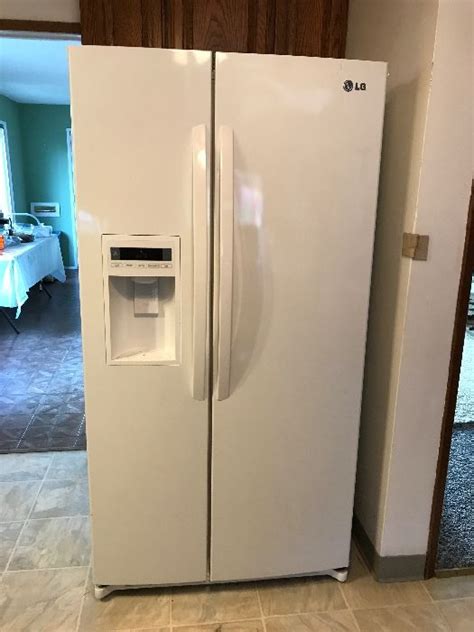 Choose from a range of commercial displays, enterprise mobility solutions and solar modules providing specialised solutions for a range of business types. The Estate Sisters: Windchimes, LG Refrigerator Sale in ...