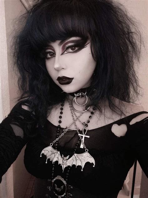 goth eye makeup punk makeup alt makeup gothic makeup grunge makeup fashion makeup emo