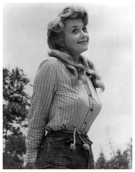 Donna Douglas Elly May Clampett On ‘beverly Hillbillies