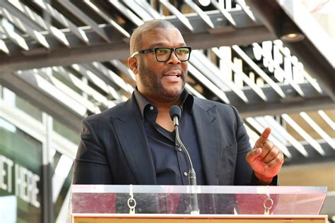 Tyler Perry Reveals Hes Going Through Midlife Crisis Glamsquad Magazine