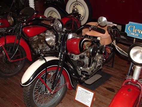The 1939 year model is the last year of the streamlined fenders with the deep valance. File:1939 Indian four motorcycle.jpg - Wikimedia Commons