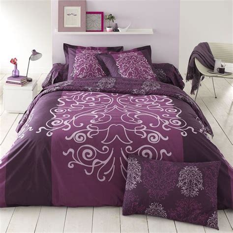 Différentes tailles sont disponibles pour des taies d'oreiller carrées ou taies d'oreiller. - Housse De Couette Lampas Prune | Housse de couette, Linge de lit, Parure de lit