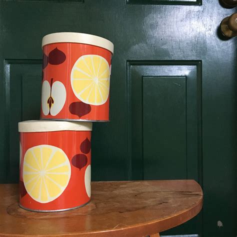 Find great deals on ebay for vintage kitchen canisters. Vintage Retro Tin Canister Set, Mod Canisters, Retro ...